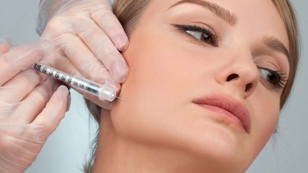 How Chin Fillers Can Transform Your Profile Instantly